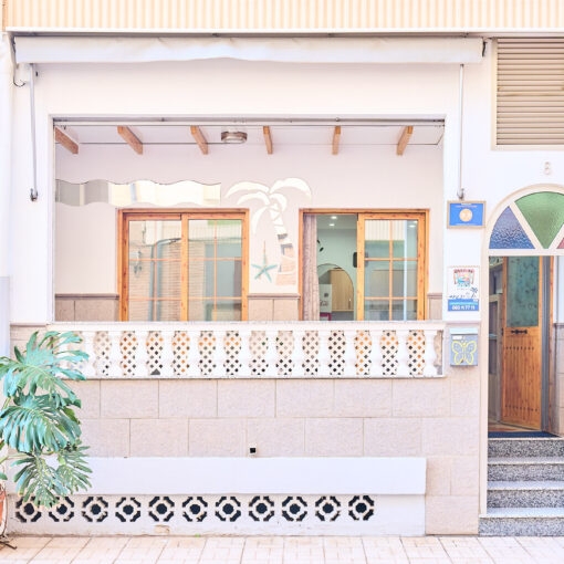 Dos apartamentos junto al mar