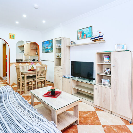 Dos apartamentos junto al mar